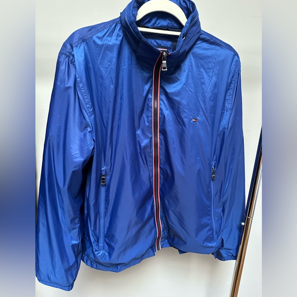 TOMMY HILFIGER Women’s Windbreaker Jacket with Hood